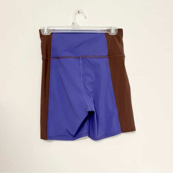 Lululemon Hike to Swim Set - Picture 3 of 5